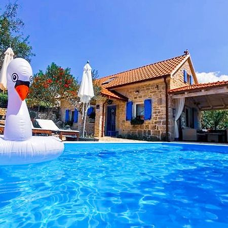 Holiday Home Toma Puljane ภายนอก รูปภาพ