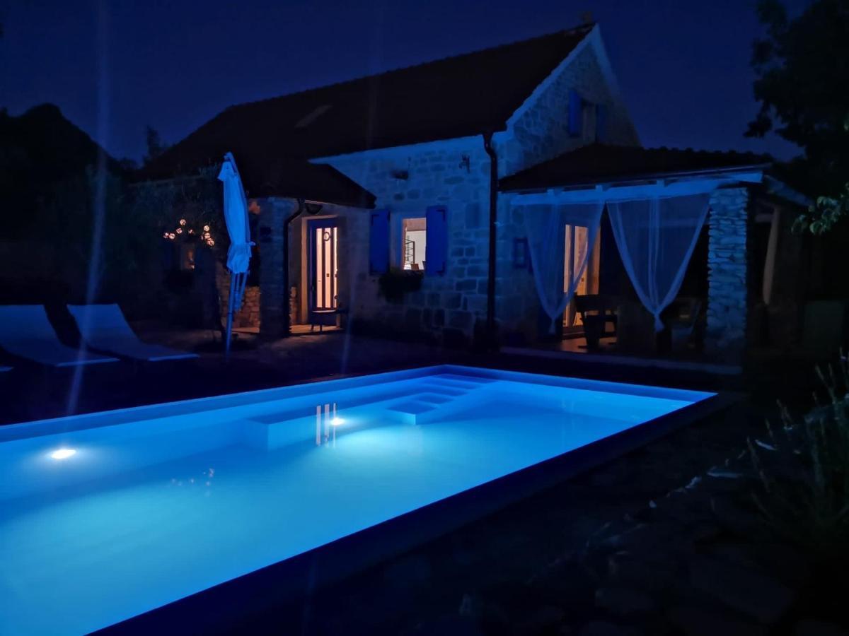 Holiday Home Toma Puljane ภายนอก รูปภาพ