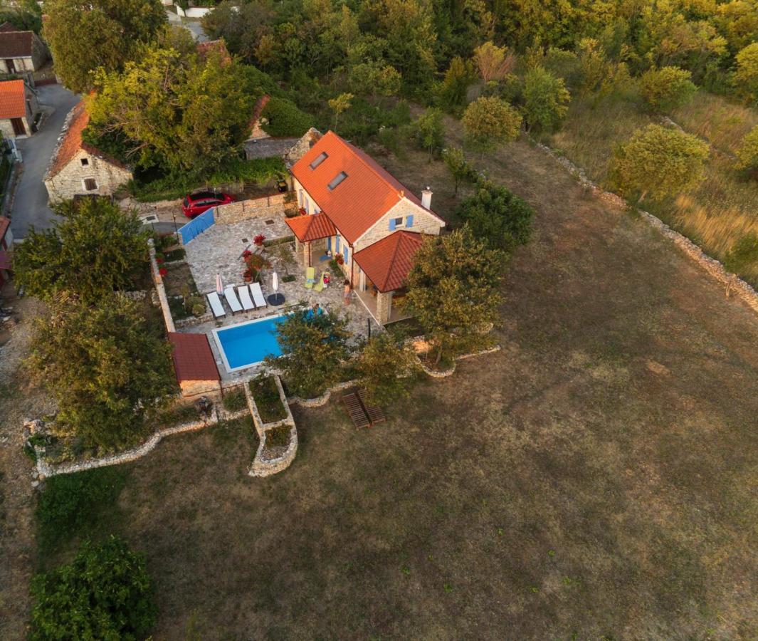 Holiday Home Toma Puljane ภายนอก รูปภาพ